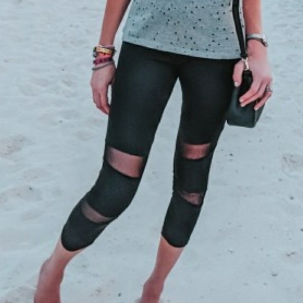 Active Leggings with Sheer